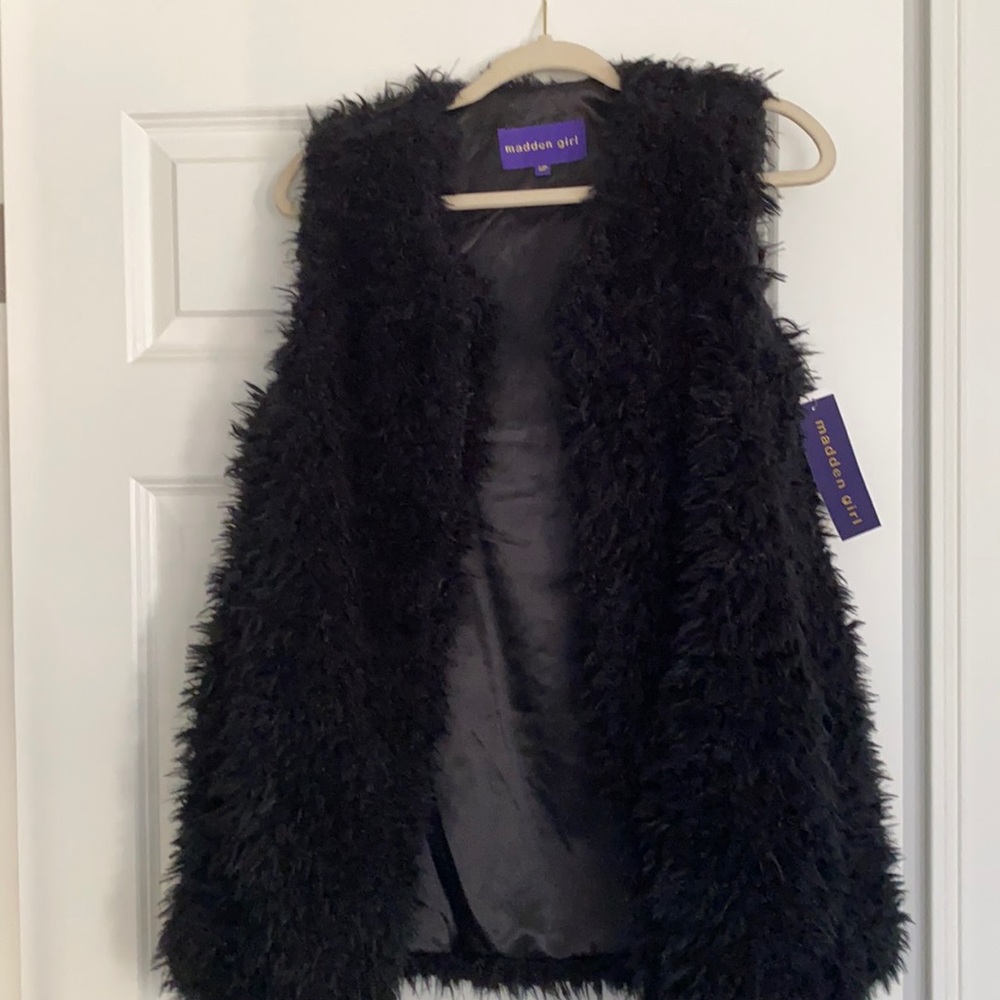 Comfy and stylish fuzzy vest!